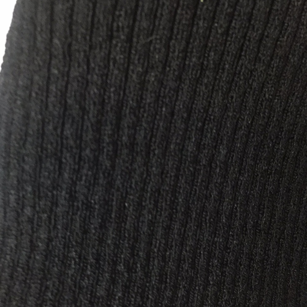 Anne Klein Black/Beige Knit Top - Picture 8 of 8